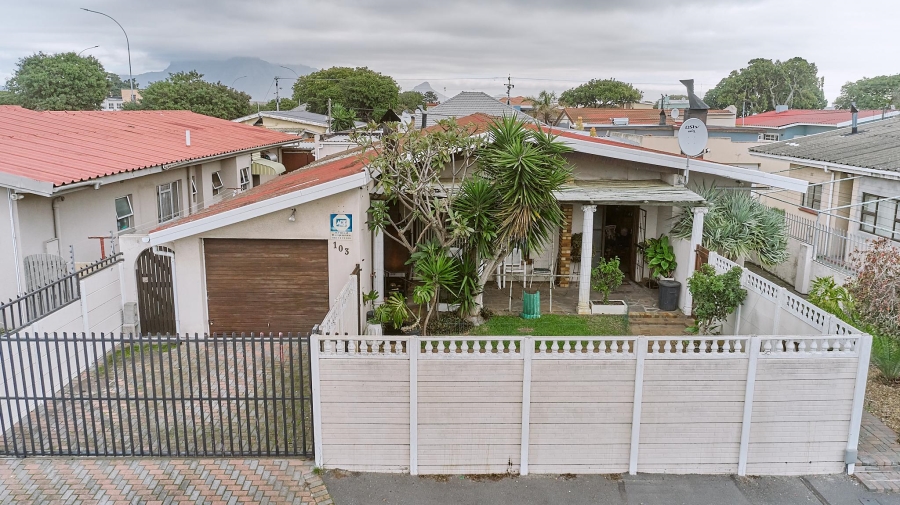 3 Bedroom Property for Sale in Richmond Estate Western Cape